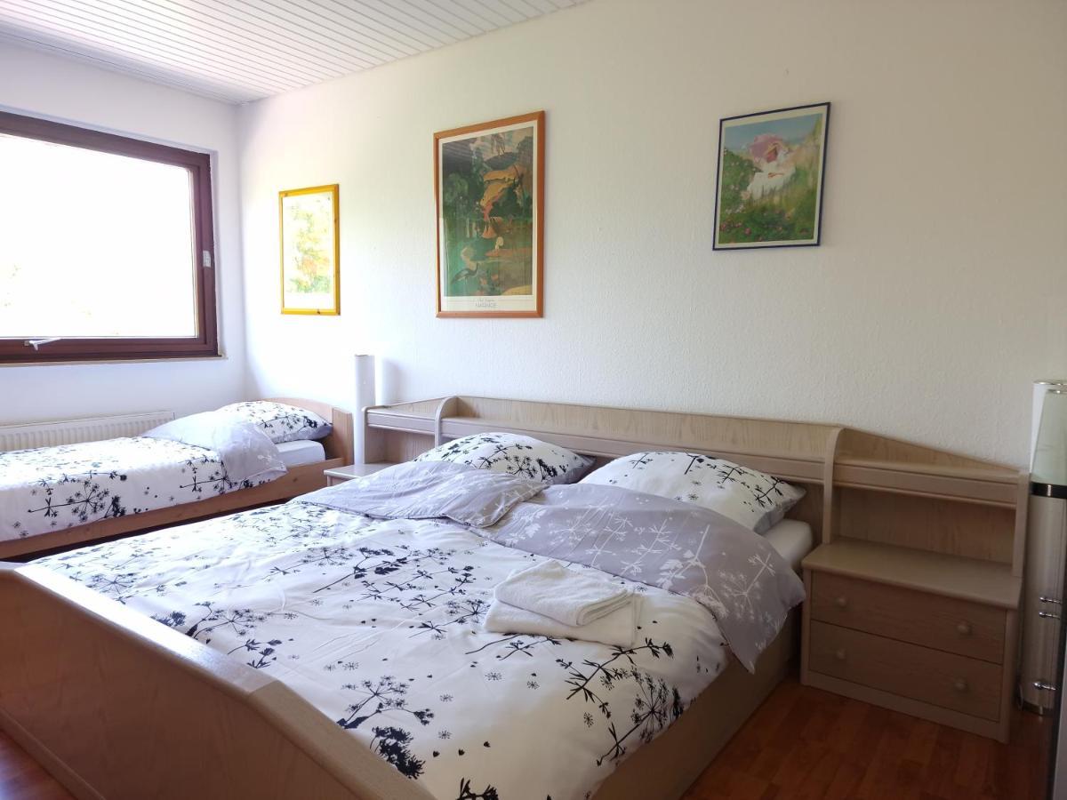 Appartement Zuhause Im Gruenen à Essen Extérieur photo